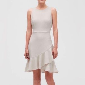 Banana Republic Cream Polka Dot Sleeveless Ruffled Dress Size 8